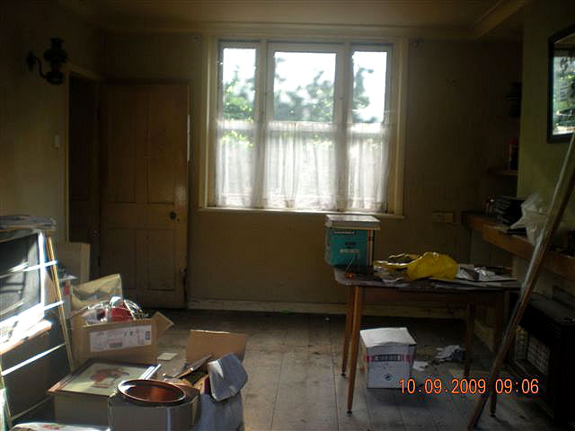 Sitting room before work, Bromley